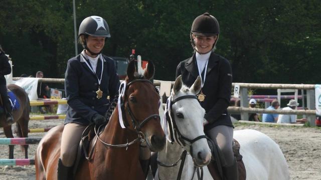 , Équitation : un titre de championne de Bretagne en concours de saut d&rsquo;obstacles pour une cavalière du Centre-Bretagne